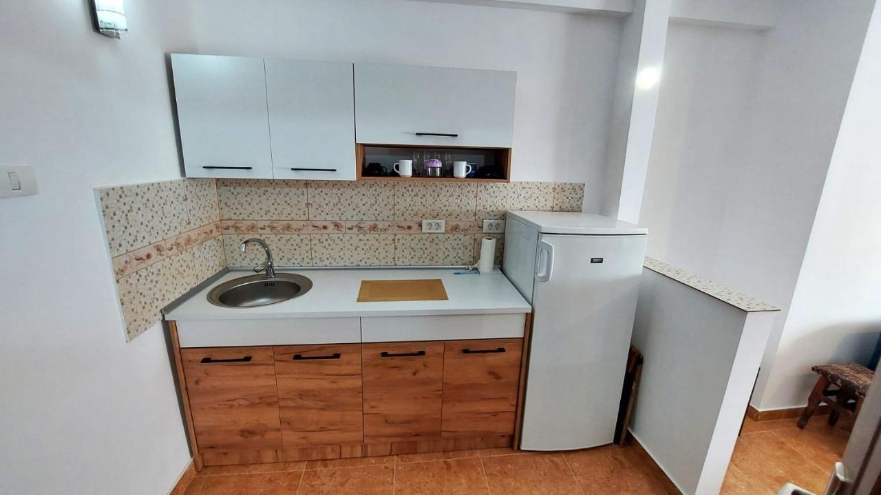 Cristina'S Place Arad Esterno foto